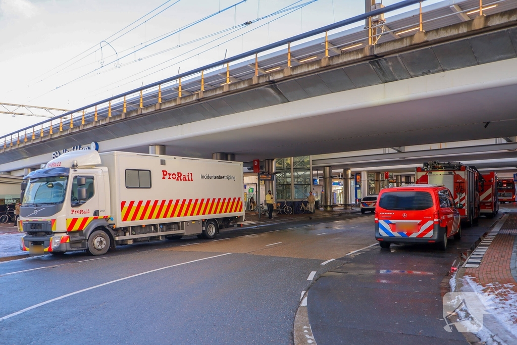 Aanrijding tussen persoon en trein veroorzaakt verkeersstremming