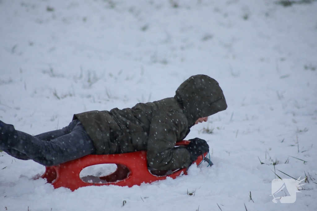 Sneeuwpret voor dier en mens