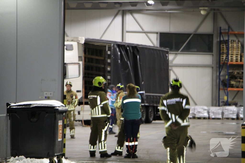 Vrachtwagen betrokken bij ongeval in pand