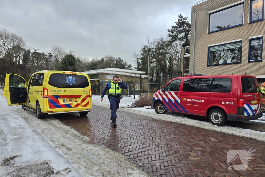 Rioollucht zorgt voor ontruiming school