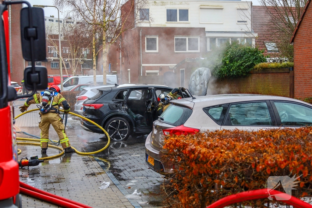 Brand in woonwijk vergt uitgebreide hulpverlening
