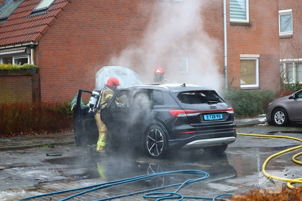 Brand in woonwijk vergt uitgebreide hulpverlening