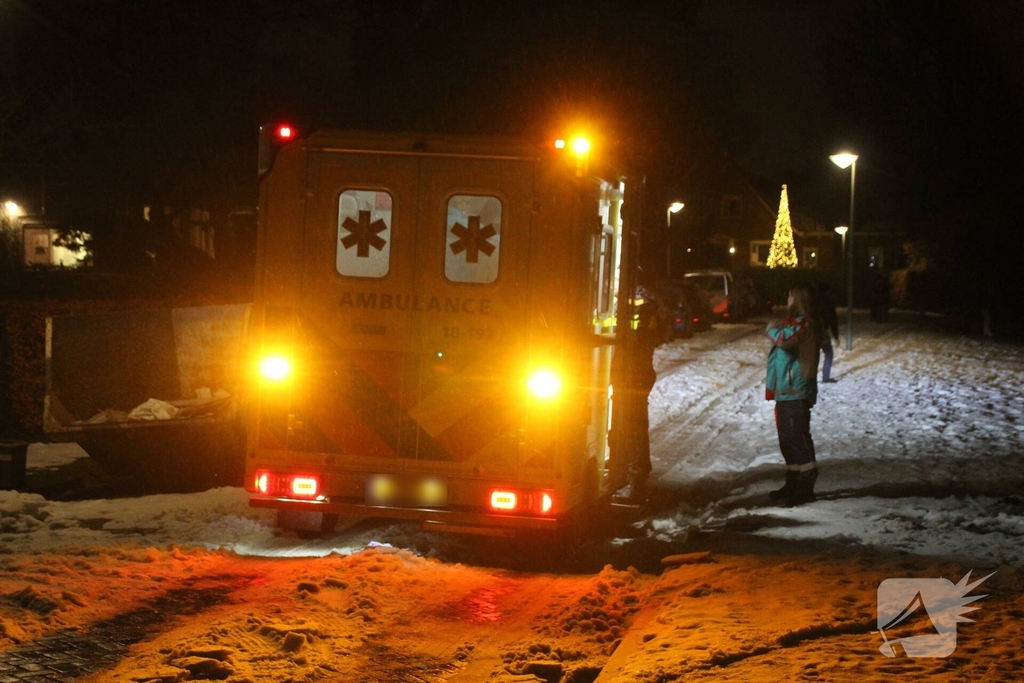 Auto belandt in sloot na gladheid