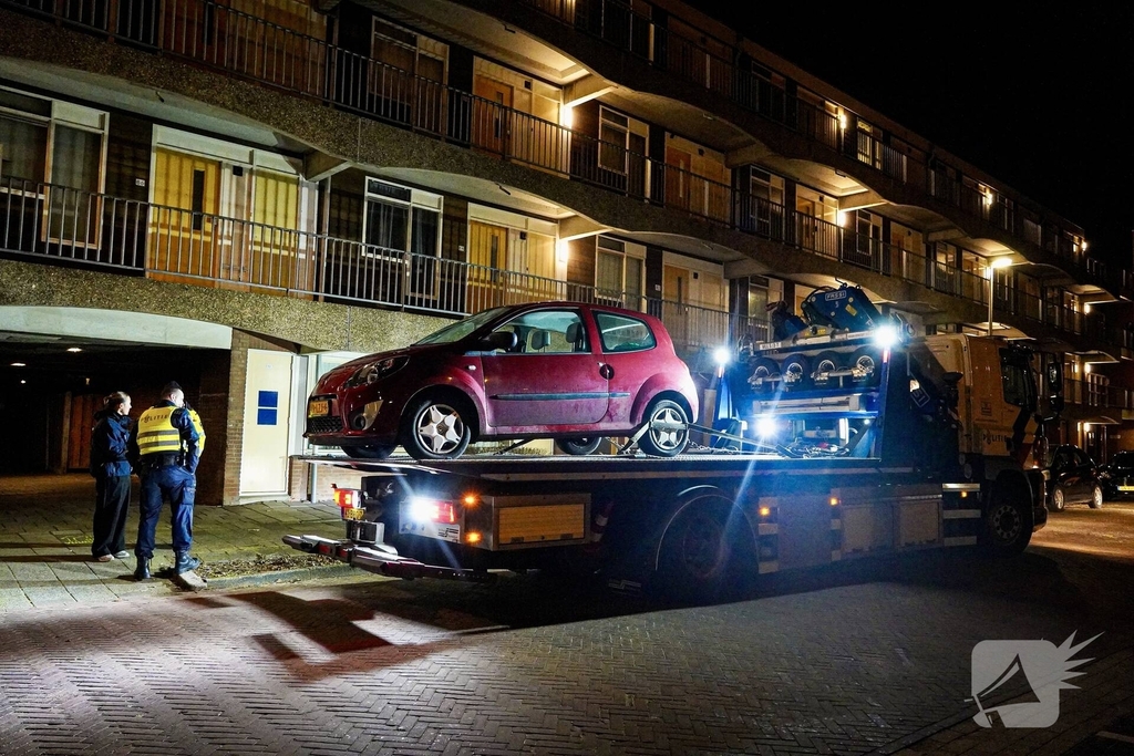 Vrouw overleden aangetroffen, man aangehouden