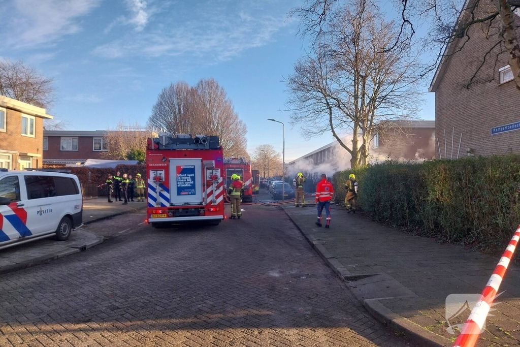 Man overleden bij uitslaande schuurbrand