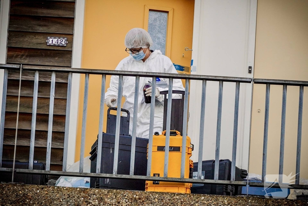 Onderzoek naar dood vrouw in woning