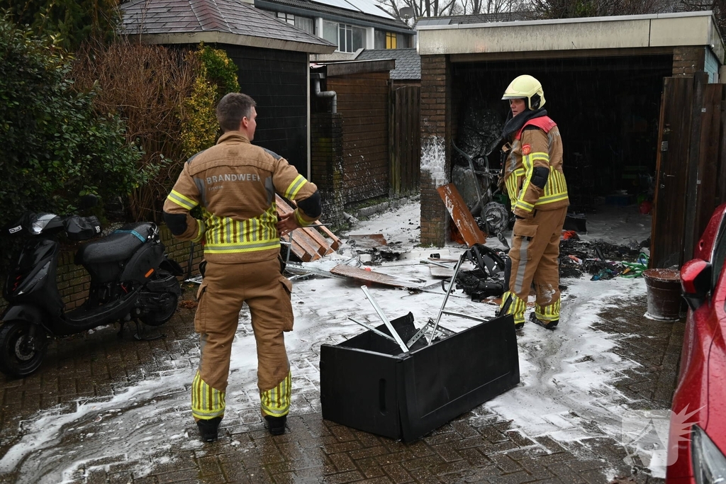 Brand in schuur geblust
