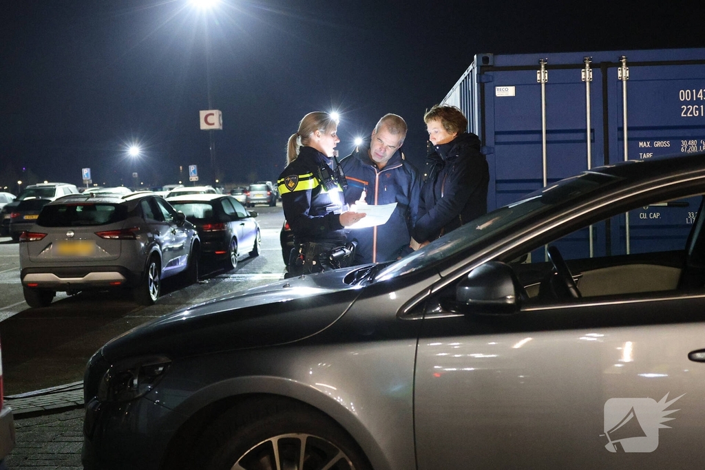 Vechtpartij bij verkeersruzie bezoekers Vrienden van Amstel