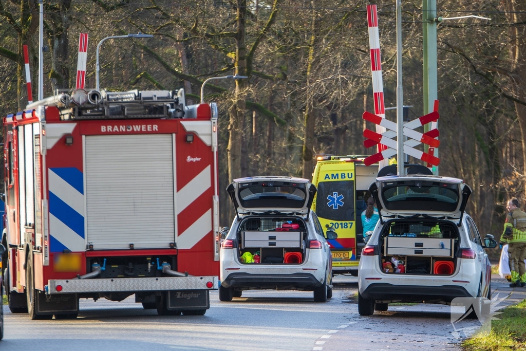 Hulpdiensten in actie na spoorongeval