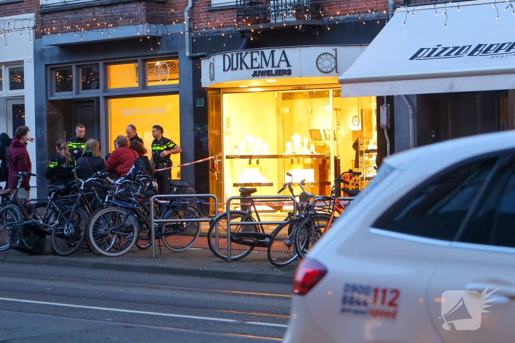 Overval op juwelierszaak zonder gewonden