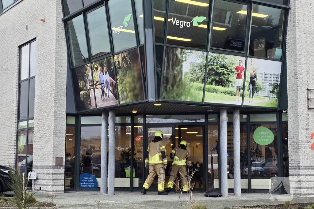 Controle na gaslucht in winkelpand