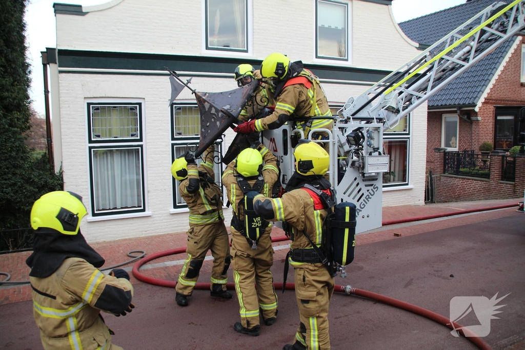 Schoorsteenbrand leidt tot evacuatie