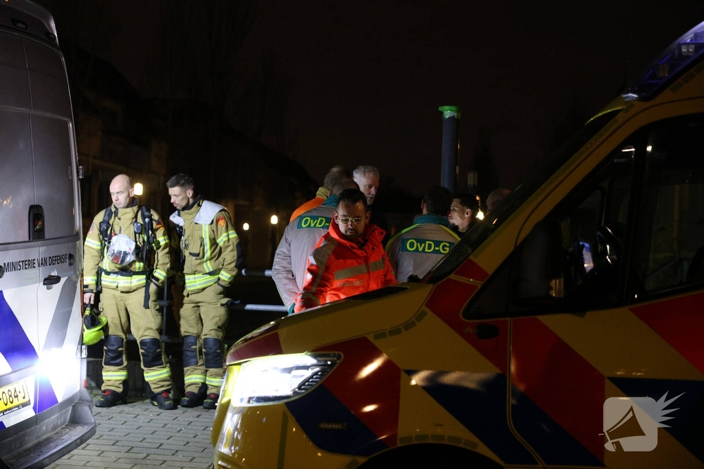 Cobra's en benzine aangetroffen in woning