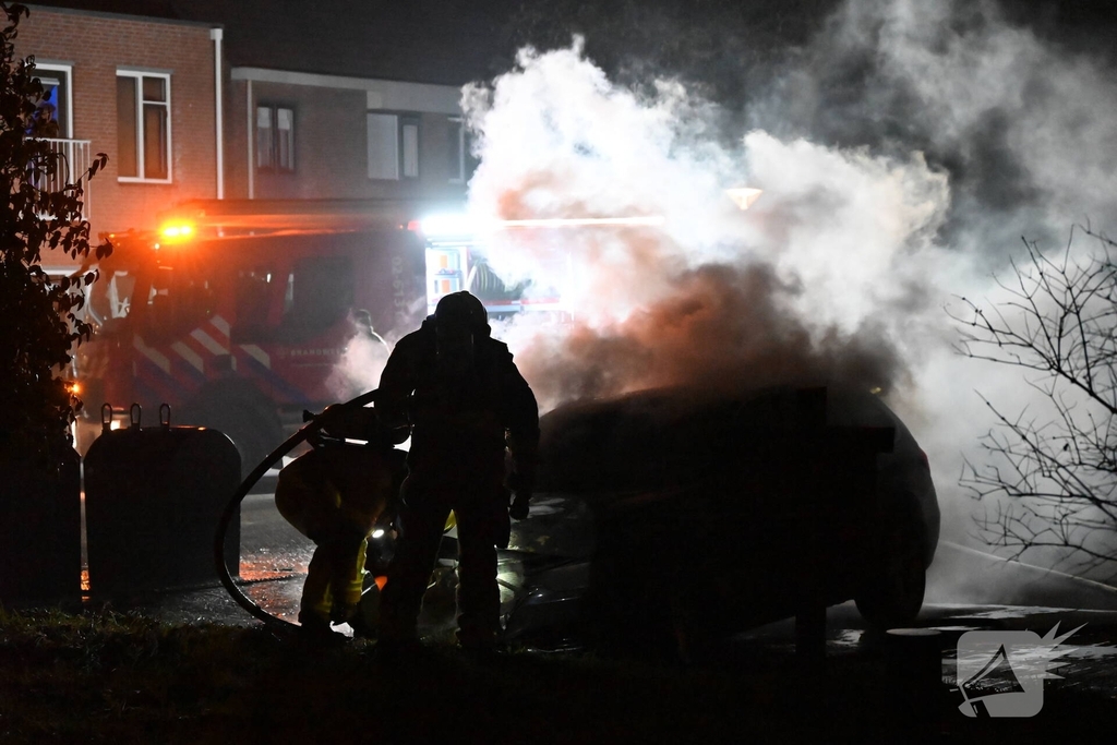 Brand in voertuig geblust