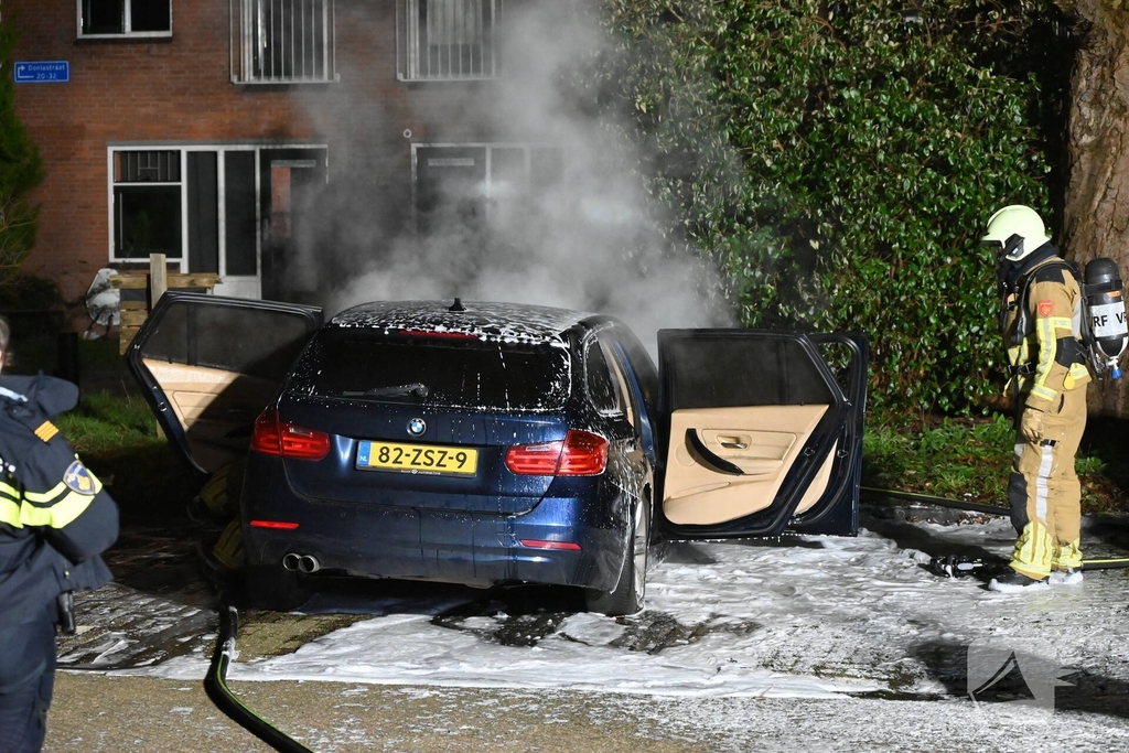 Brand in voertuig geblust