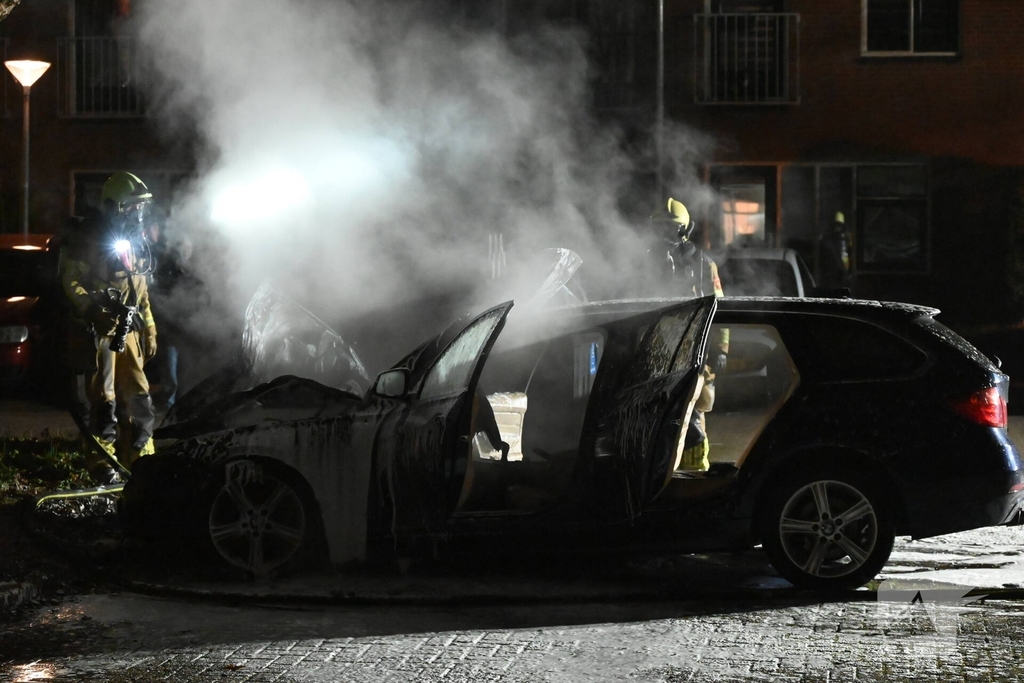 Brand in voertuig geblust