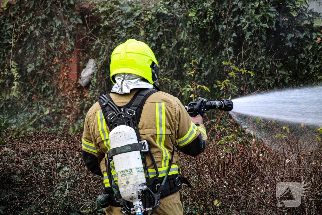 Buitenbrand in tuin snel geblust