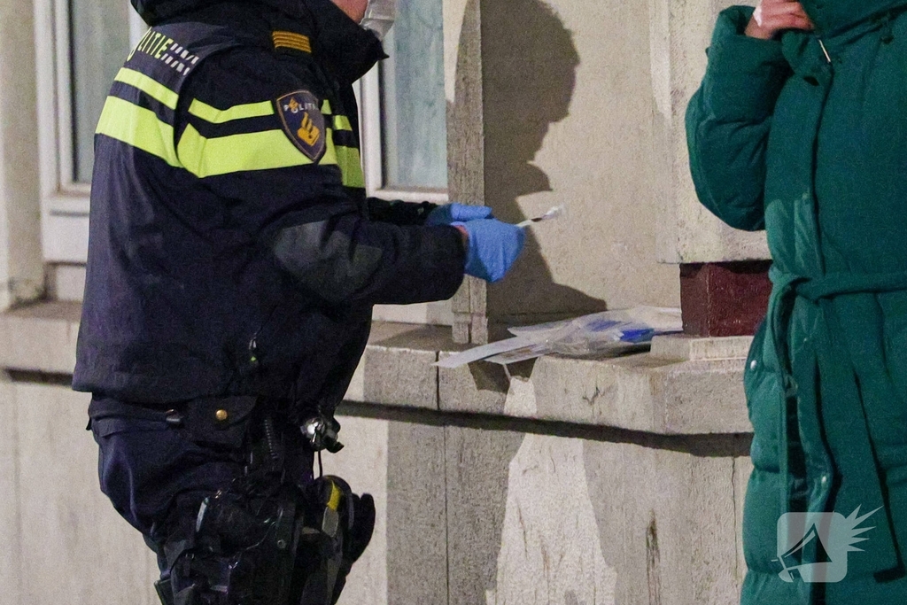 Explosie veroorzaakt brand in woning