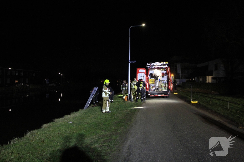 Persoon uit het water gehaald na melding