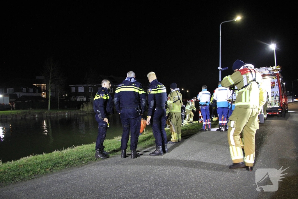 Persoon uit het water gehaald na melding