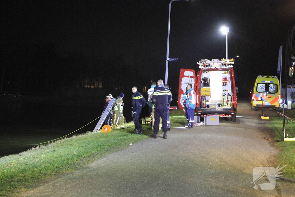 Persoon uit het water gehaald na melding