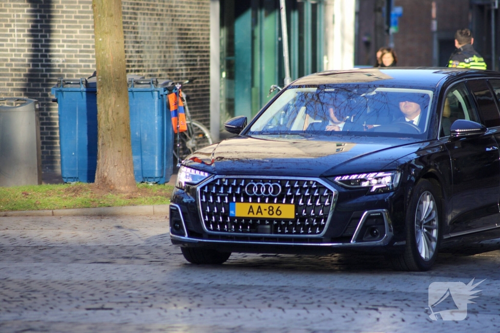 Koning bij viering 25 000ste wens Stichting Ambulance Wens