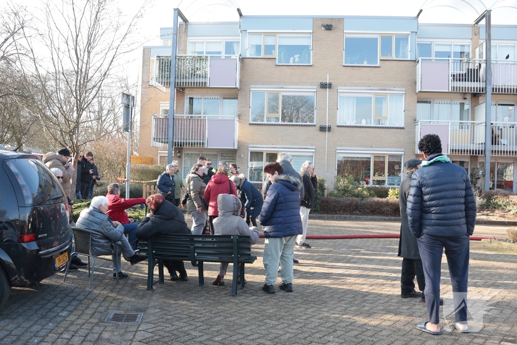 Woningbrand leidt tot ontruiming verzorgingshuis