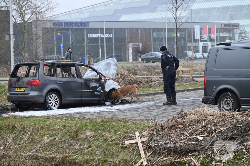 Wederom auto uitgebrand, politie doet onderzoek