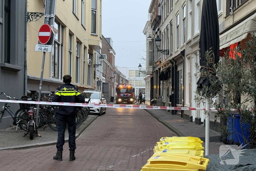 Brand ontstaan door gaslekkage; meerdere deuren geforceerd