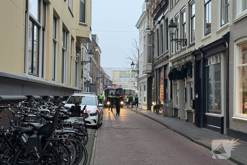 Brand ontstaan door gaslekkage; meerdere deuren geforceerd