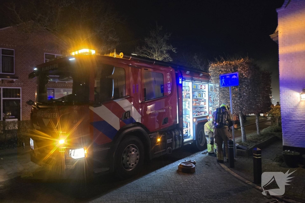 Rookontwikkeling bij nachtelijke woningbrand