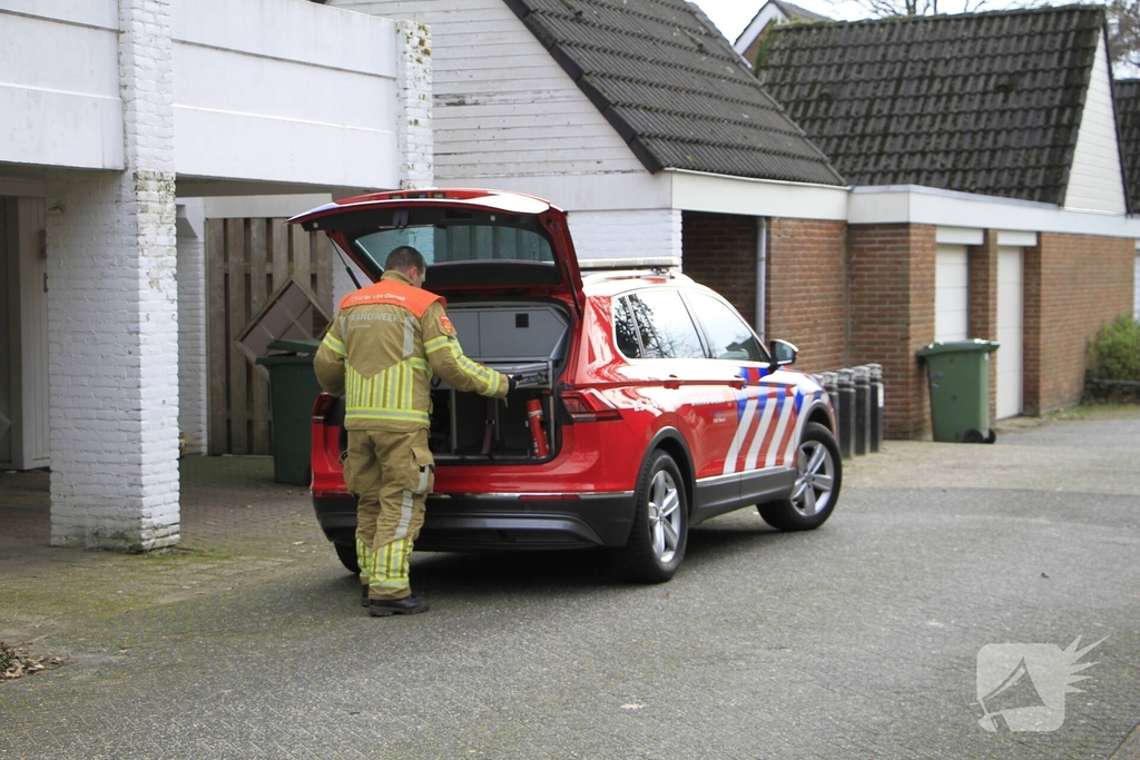 Brandweer meet hoge concentraties koolmonoxide