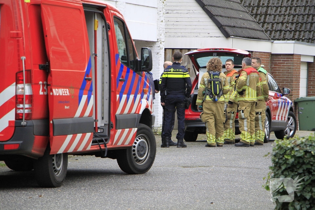Brandweer meet hoge concentraties koolmonoxide