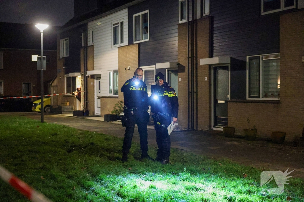 Voertuig rijdt opzettelijk mensen aan