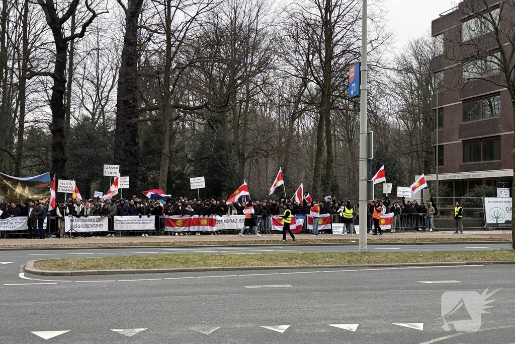 Demonstratie voor Jezidi's in Den Haag