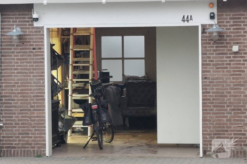 Brandweer ingeschakeld bij waterlek