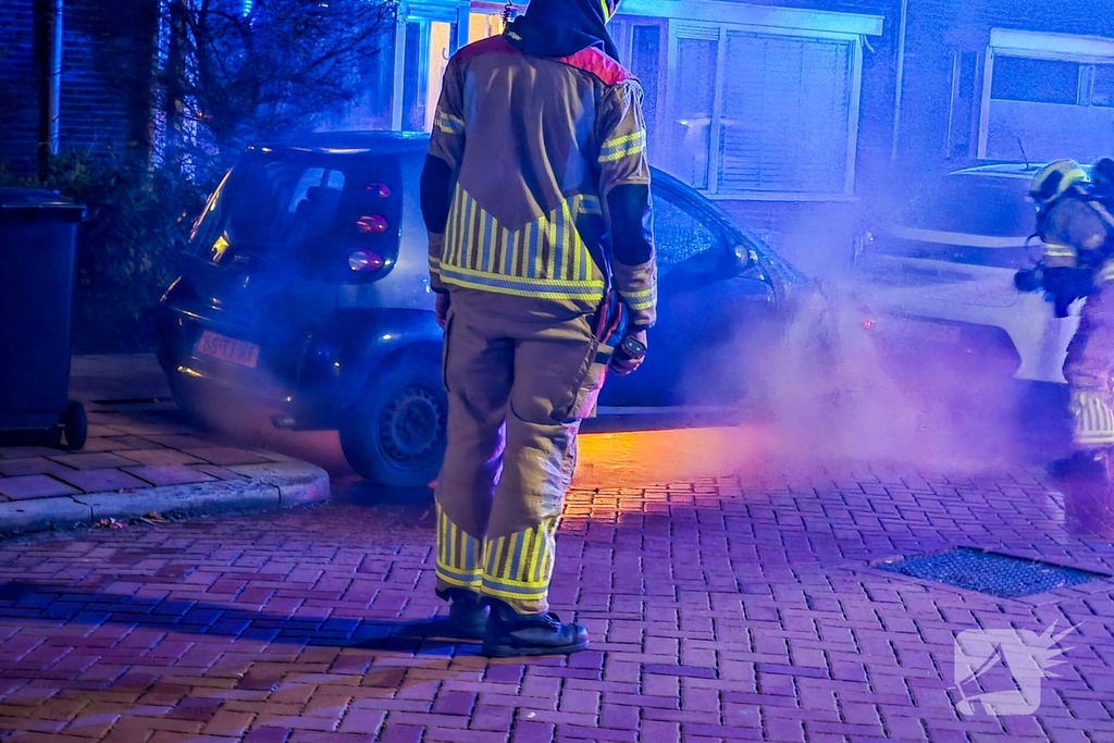Brand in auto veroorzaakt alarm