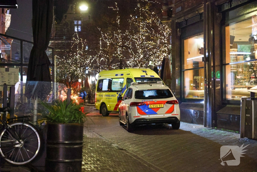 Steekincident bij café leidt tot gewonde