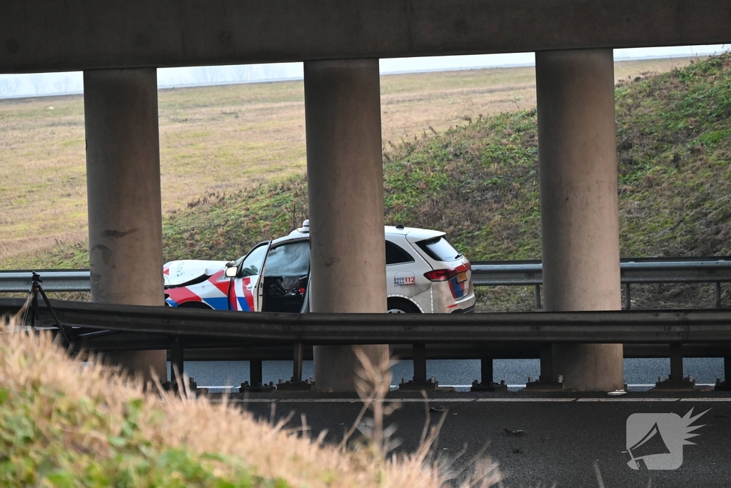 Man overleden na aanrijding door politieauto
