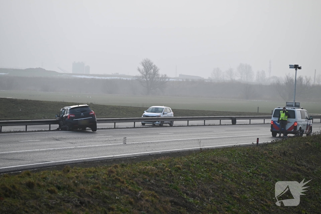 Man overleden na aanrijding door politieauto