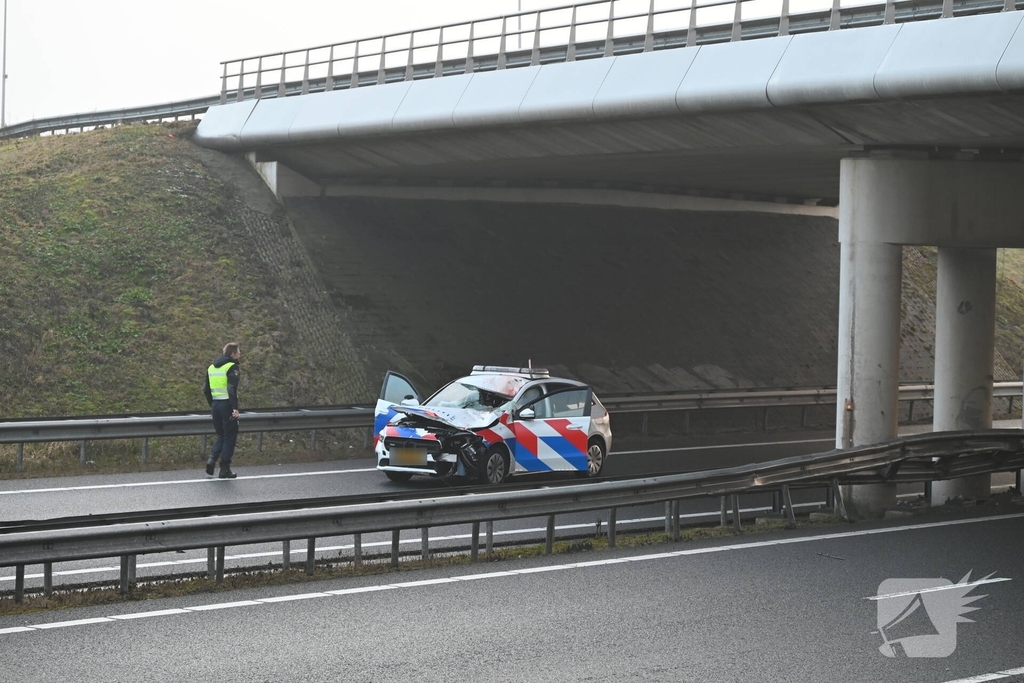 Man overleden na aanrijding door politieauto