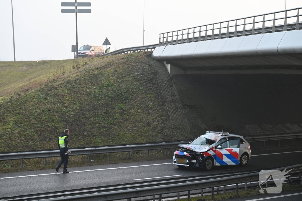Man overleden na aanrijding door politieauto