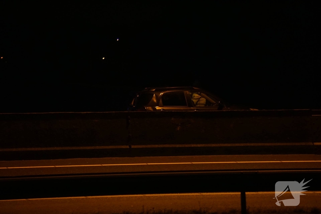 Aanrijding op snelweg leidt tot ziekenhuisopname