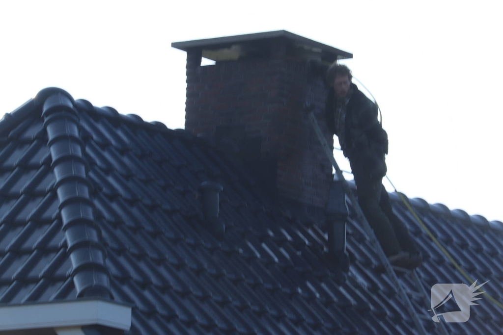 Brandweer ingeschakeld voor schoorsteenbrand