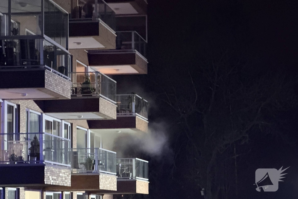 Woningbrand leidt tot evacuatie en gewonden