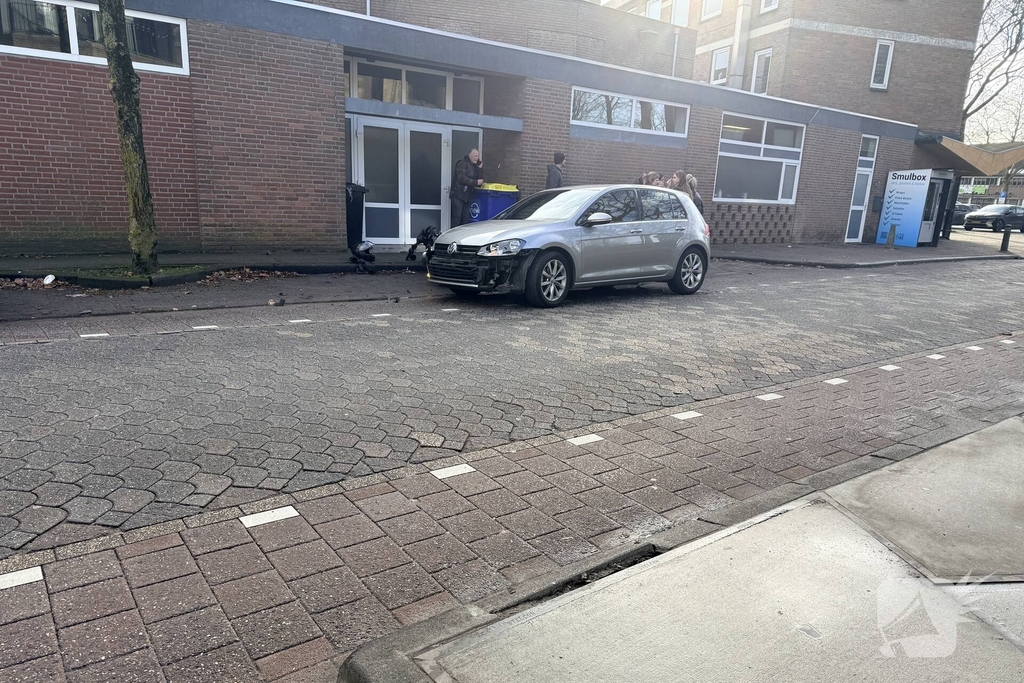Motorrijder gewond bij botsing met auto