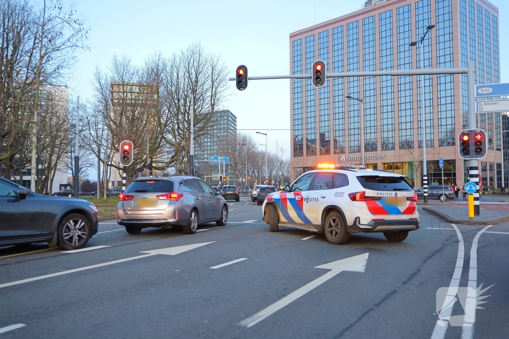 Afsluiting van Gooischeweg door inzet hulpdiensten
