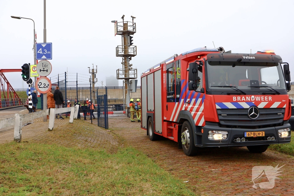 Brand in sluisbediening zorgt voor scheepvaartproblemen