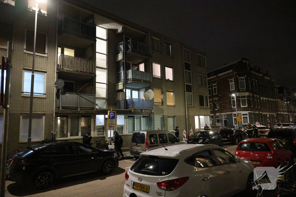 Explosie bij portiekwoning veroorzaakt aanzienlijke schade