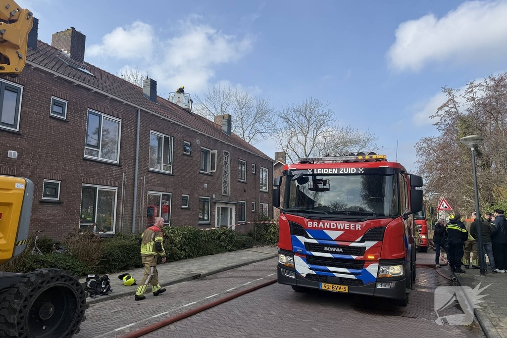 Uitslaande brand vergt uitgebreide inzet